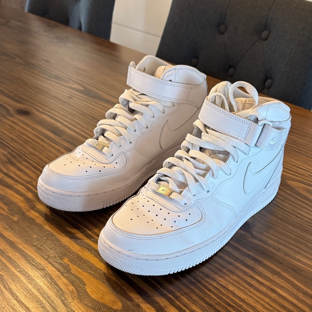 Nike Air Force 1 White Leather Mid-Tops